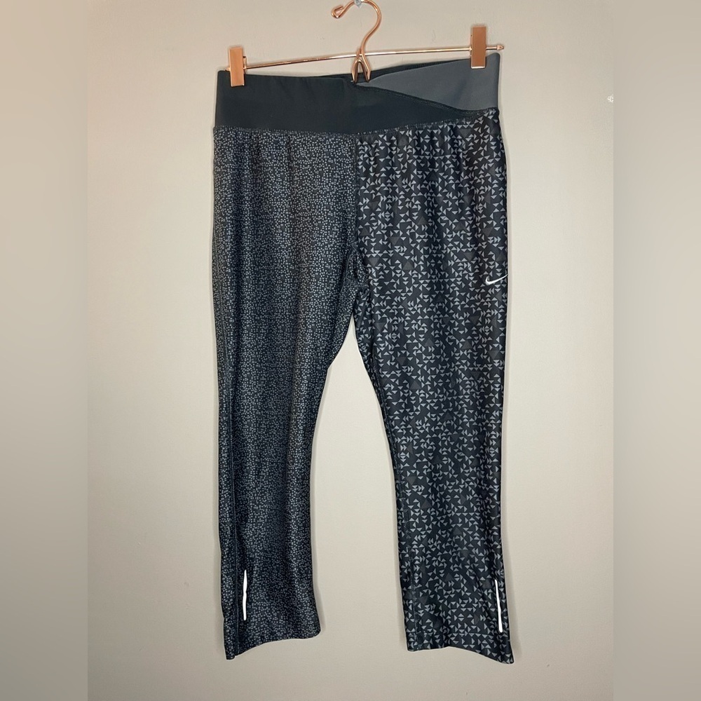 Nike Dri-Fit Diamond Print Cropped Leggings Women’s Size M